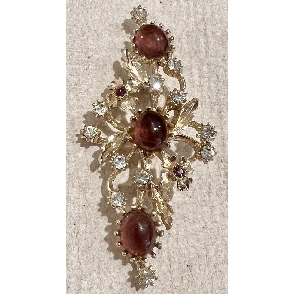 Vtg Goldtone Brooch Pin Purple Glass Cabochons‎ Stones & Clear Rhinestones
